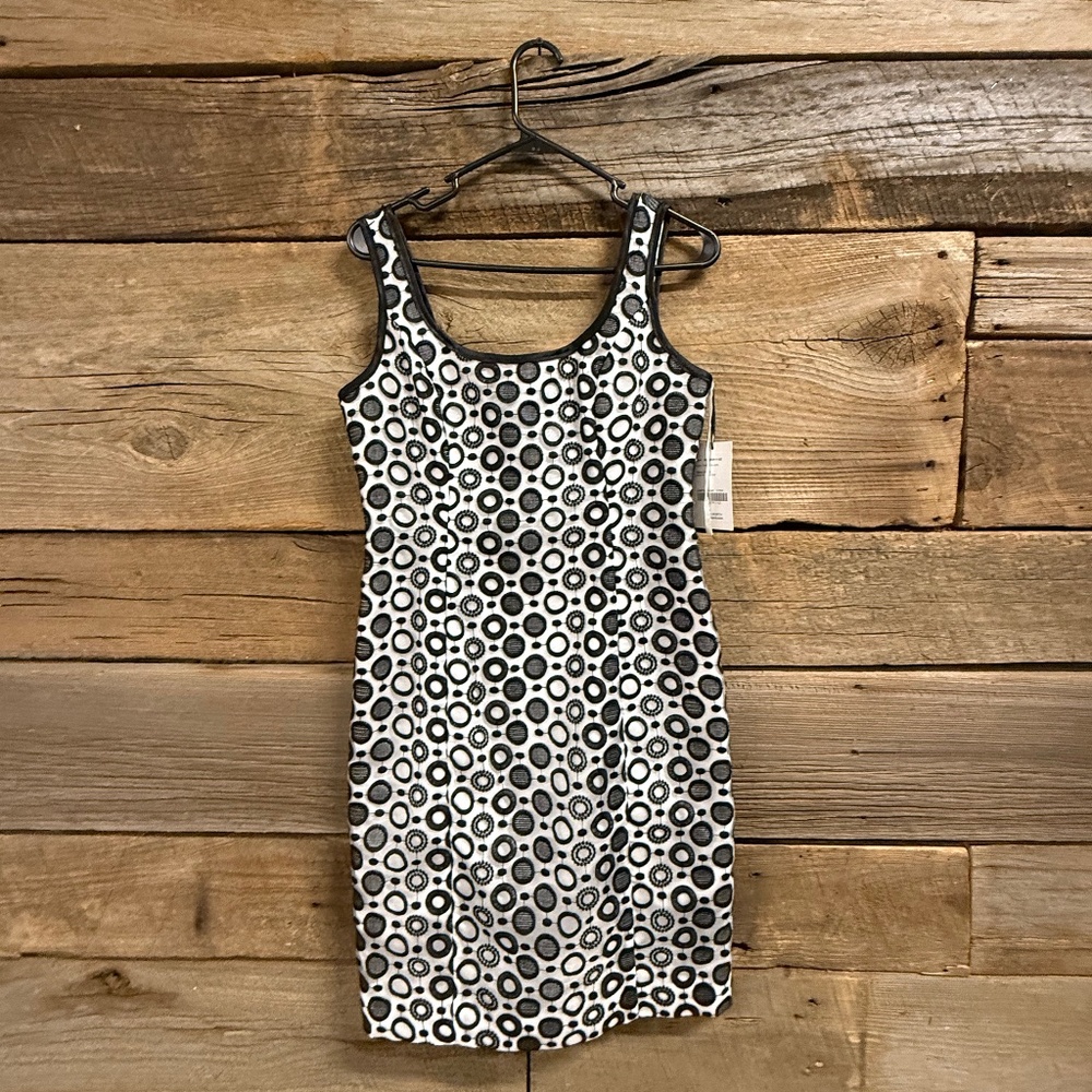 NWT W by Worth Polka Dot sleeveless dress, 2, black and white